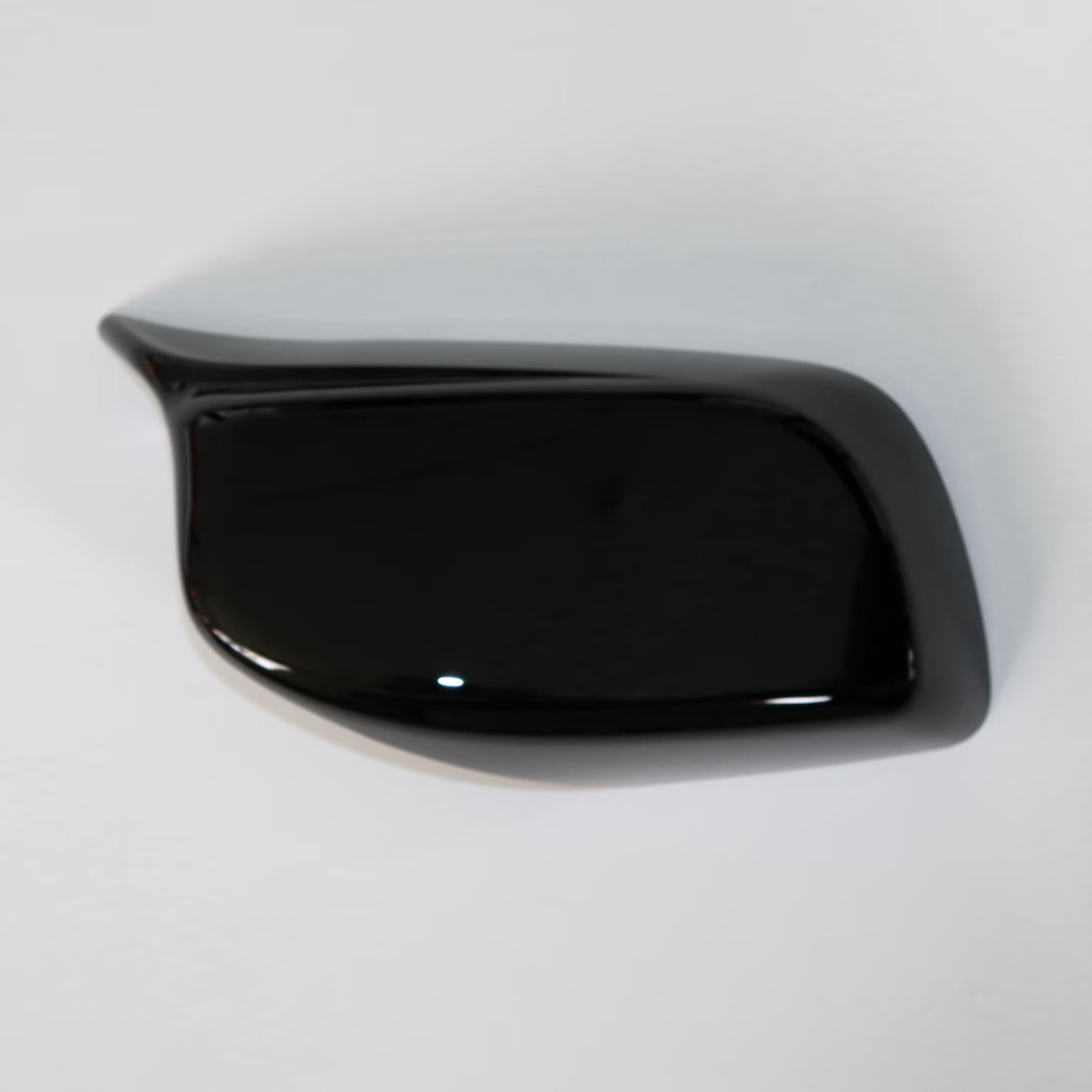 E60 Sport Mirror Covers – Gloss Black / Carbon Fiber (E6X 2003–2010, Pre-LCI & LCI)