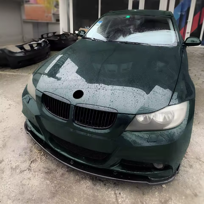 E90 Front Grille – Matte Black Double Line (E90 & E91 2005–2008, Pre-LCI)