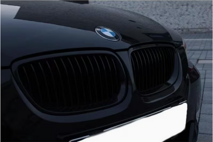 E90 Front Grille – Matte Black Double Line (E90 & E91 2005–2008, Pre-LCI)