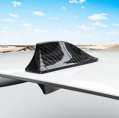 E60 Shark Fin Roof Antenna Cover – Carbon Fiber Look (E6X 2003–2010, Pre-LCI & LCI)