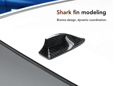 E60 Shark Fin Roof Antenna Cover – Carbon Fiber Look (E6X 2003–2010, Pre-LCI & LCI)