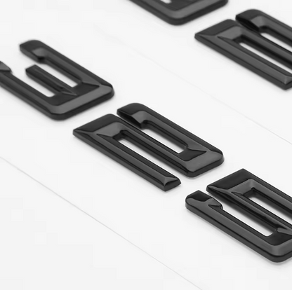 Rear Model Badge Emblem for BMW 3 Series E90 – Black or Silver (d & i)