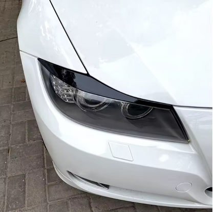 E90 Headlight Eyebrows Trim – Gloss Black / Carbon Look (E9X 2005–2012, Pre-LCI & LCI)